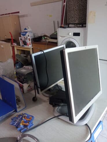 dizustu komputer: Məhsul: Kompüter monitorları və termopot - LCD stolüstü monitorlar (2 — 1