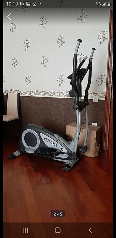 Trenajorlari velotrenajor veloxizekler vardir. Xarici olkenin