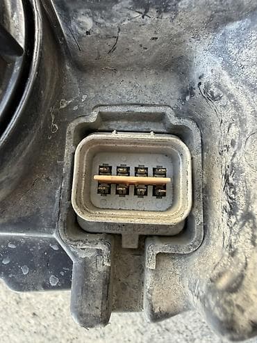 bmw e 39: Məhsul: Avtomobil ön farası (sol tərəf) Təsvir: - Halogen tipli ön — 3