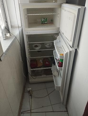 İşlənmiş 2 qapılı Indesit Soyuducu Satılır, rəng - Ağ lalafo.az -da İşlənmiş 2 qapılı Indesit Soyuducu Satılır, rəng - Ağ