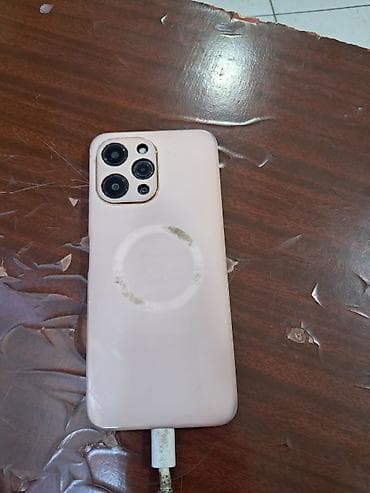 telefon ucun qablar: Məhsul: Smartfon (Android) - Ekran: Tam ekran, mərkəzdə ön kamera — 2