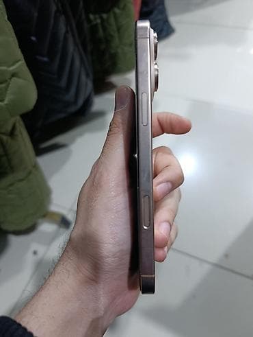 resmi not 8: IPhone 15 Pro, 256 GB, White Titanium, Face ID — 4