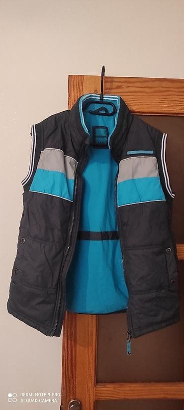 Jilet, Uniseks, 14 - 16 yaş lalafo.az -da Jilet, Uniseks, 14 - 16 yaş