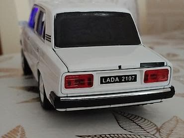 LADA 2107 maket avtomobil modeli heç bir problemi yoxdu saz — 10