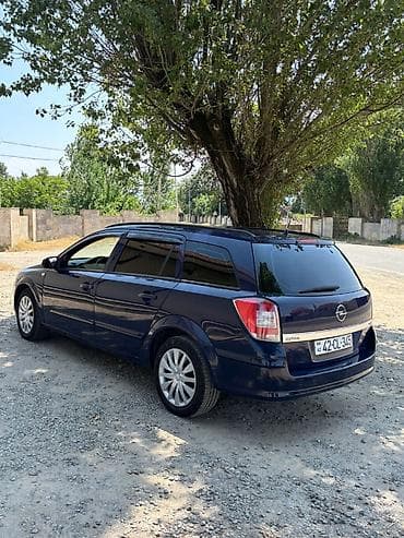 Opel Astra: 1.3 l | 2007 il 299853 km Universal