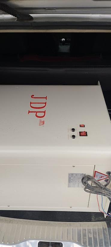 JDP markalı sənaye tipli gərginlik tənzimləyicisi / stabilizator -