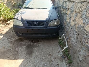 şlanqların satışı: Chery Amulet (A15): 1.6 l | 2008 il 2563 km Sedan — 1