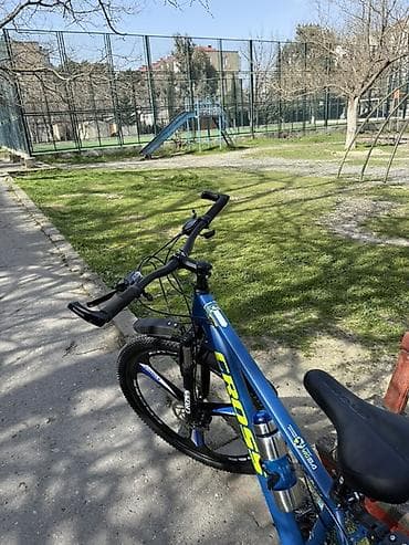 velosiped şəkli: Velosiped – CROSS marka, dağ/şəhər tipli Xüsusiyyətlər: - Geniş — 2