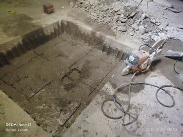 3 eded xoncali taxda qapi lazimdir: #Betonkesme #betondeşmə Beton kubik kərpic - dən kəsim deşim — 1