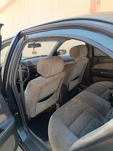 Nəqliyyat: Nissan Maxima: 2.4 l | 1998 il Sedan — 8