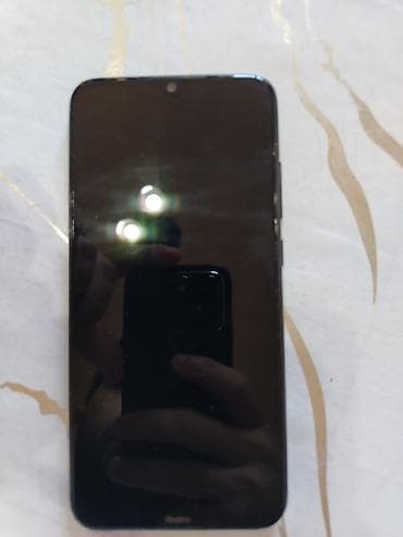 philips xenium 9@9h: Samsung Galaxy A10, 64 GB, rəng - Qara, Barmaq izi — 3