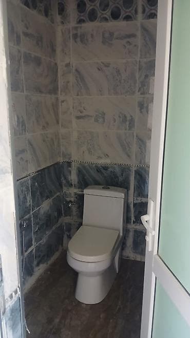 yeni ramanada evler: KİRAYƏ verilir mehseti qesebesi 11 kuce mektebe yaxin 250m 3 — 4