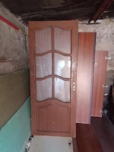 Taxta iç qapılar – şüşəli klassik dizayn - Material: kütük/taxta — 1