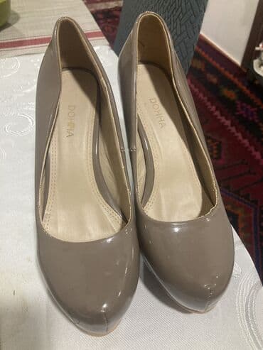 Tuflilər, Ölçü: 38, rəng - Bej, İşlənmiş