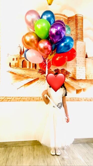 don şekilleri: Monnalisa firmasınındı, 9 yaş üçündü. Bir dəfə geyinilib, demək olar — 3