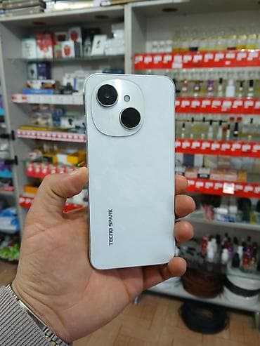 iphone 14 pro max qiymeti azerbaycanda: Tecno Spark, rəng - Ağ — 2