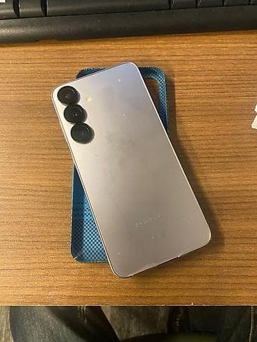 Техника и электроника: Telefon ideal vəziyyətdədir. Problemsiz. Dəyişən detalı yoxdur. Aktiv — 6