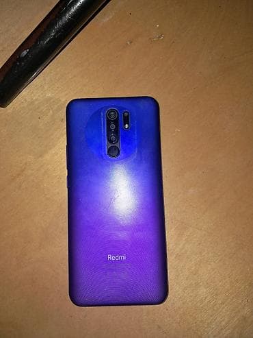 Tata: Xiaomi Redmi smartfon - Model: Redmi (şəkillərdəki dizayna əsasən 8 — 3