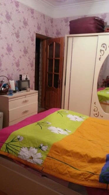 həyət evi binə: Binəqədi qəs. 2 otaqlı, 65 kv. m, Kredit yoxdur, Orta təmir — 3