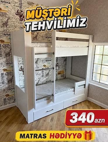 Ağ rəngdə iki mərtəbəli uşaq çarpayısı - Kompakt dizayn: yuxarı və