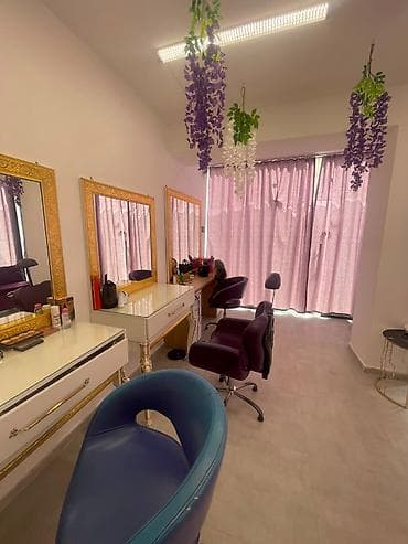 gözəllik salonları: HAZIR GÖZƏLLİK SALONU – BİZNES KİMİ SATILIR Məkan: Masazır, Qurtuluş — 6
