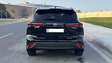 tank pro: Toyota Highlander 2.5 hybrid (SERVIS). Toyotanin resmi 10 illik — 4