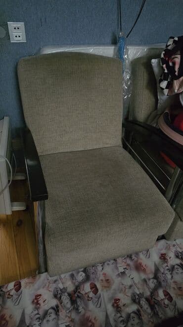 stol stul instagram: Qonaq otağı üçün, Qatlanmayan, rəng - Bej Stul — 1