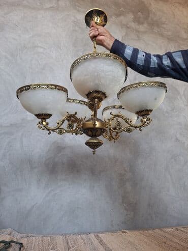 Tavalar: Çılçıraq, 5 lampa, Metal — 1