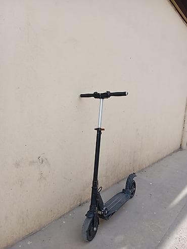 elektro gitara: Elektrik skuter – komplekt hissələr və aksesuarlarla - Şassi: yığcam — 1