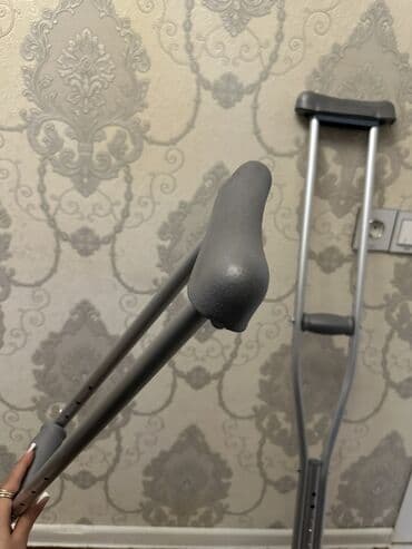 Tibbi lampalar: Məhsul: qoltuqağacı (cüt) Tezedir ishlenmeyib - Material: yüngül və — 3