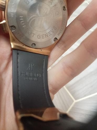 qol: İşlənmiş, Qol saatı, Hublot, rəng - Qızılı — 3