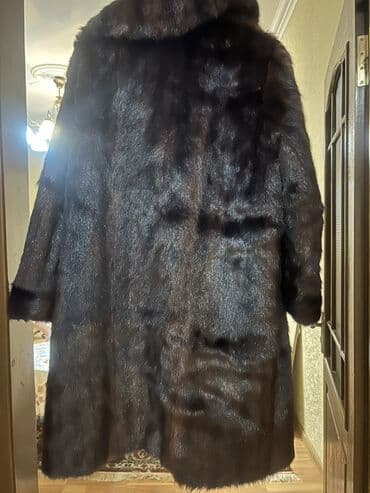 hicab geyimler: Tünd qəhvəyi rəngdə uzun xəz palto - Material: təbii xəz (vizual — 3