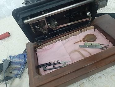 Köhnə tip mexaniki tikiş maşını – Singer - Marka/model: The Singer — 2