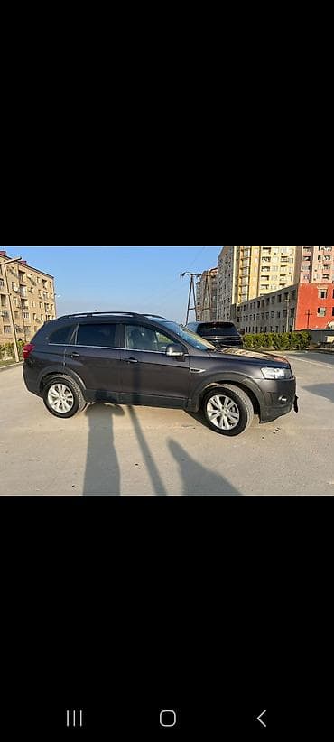 masım: Chevrolet Captiva: 2.3 l | 211517 km Ofrouder/SUV — 2