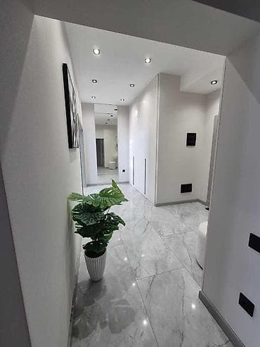 icare obyek: İcarəyə verilir 3 otaqlı yeni tikili 105 m², 28 May m. Kateqoriya — 3
