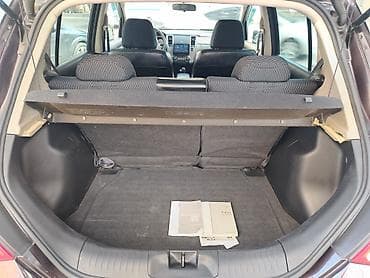 masin tekeri: Nissan Tiida: 1.5 l | 2011 il Hetçbek — 6