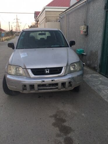 Toyota: Honda CR-V: 2 l | Ofrouder/SUV — 4