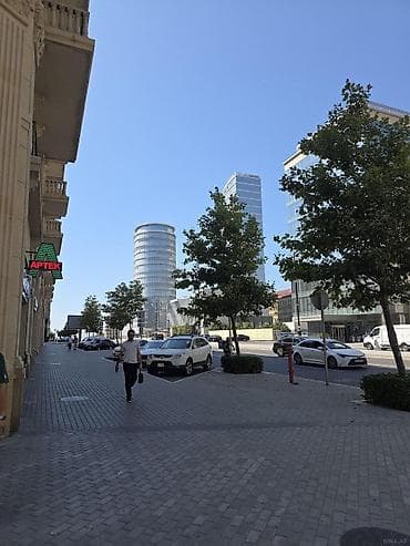 emircanda ev satisi: İcarəyə verilir 4 otaqlı ofis 182 m², Ağ şəhər q. Daha 7 şəklə bax — 1