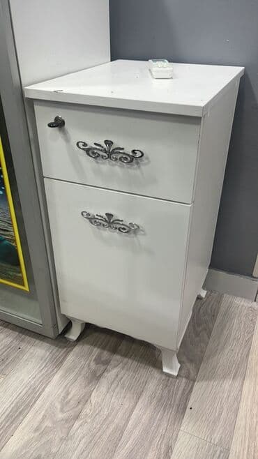 Çəngəllər: Mini-divan, Qonaq otağı üçün, Açılmayan — 4