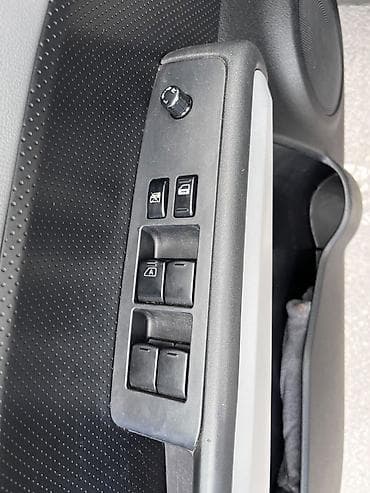 masin sat: Nissan X-Trail: 2.5 l | 2008 il Universal — 9