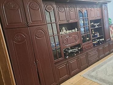 yeni qorkalar: Klassik üslublu salon “stena” mebeli - Material: taxta əsaslı — 1