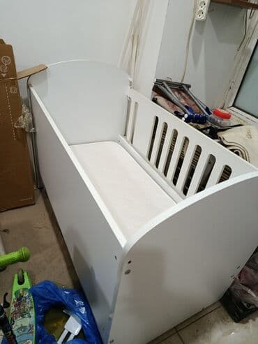 Ofis ləvazimatları: Oğlan və qız üçün, Yeni, Dördbucaq, Beşik, Dəst ilə, Matras ilə, Yellənmə mexanizmsiz — 2