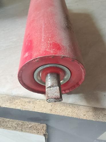 w124 arxa stop: Qırmızı metal konveyer rulonu - Təyinat: konveyer lentləri və — 1
