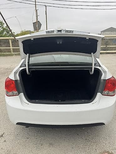 cruze qapi: Chevrolet Cruze: 1.4 l | 2014 il 282000 km Sedan — 7
