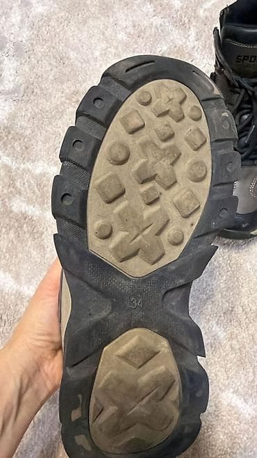 Donlar: Krossovkalar, Nike, Ölçü: 35, Uniseks — 9