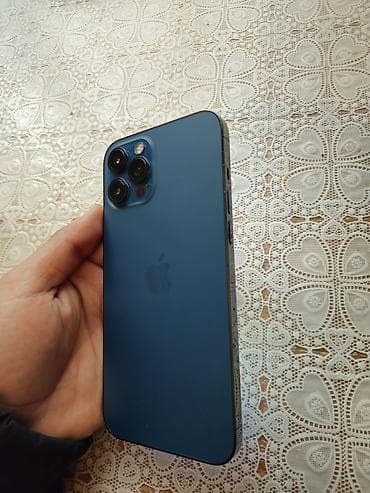 samsung metro b350e: IPhone 12 Pro, Pacific Blue — 3