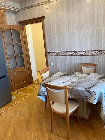 bakida 28 mayda satilan evler: Varovskidə 4/3 düzəlmə yeni tikili ela təmir əşyalı içi dolu ev ilk — 10