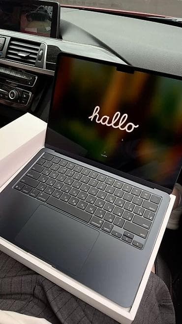 macbook air: Tezeq ciziqsiz Karobkada az islenilib Apple MacBook Air 13″ (Midnight — 4