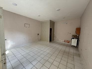 aff mall kiraye ofis: İcarəyə verilir: kiçik kommersiya/servis sahəsi - Açıq planlı otaq — 4