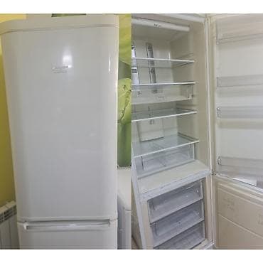 Soyuducu Hotpoint nofrost 290 Azn.Tam işləkdir evdən satışdır.Ünvan